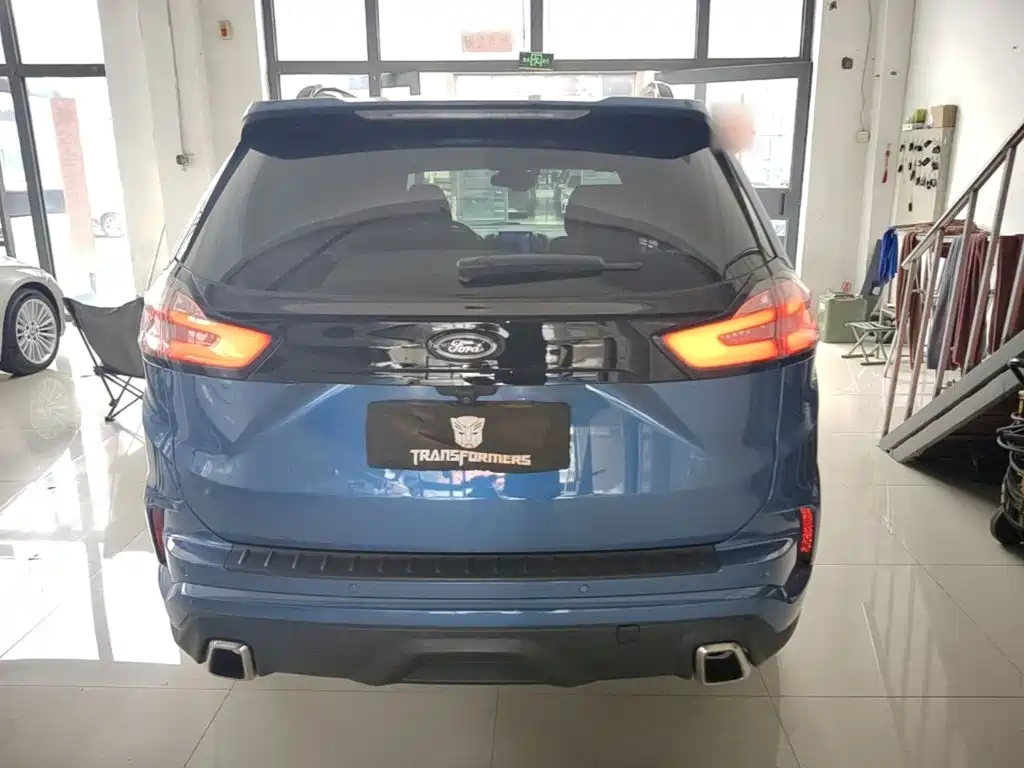 Ford Edge — миниатюра 6