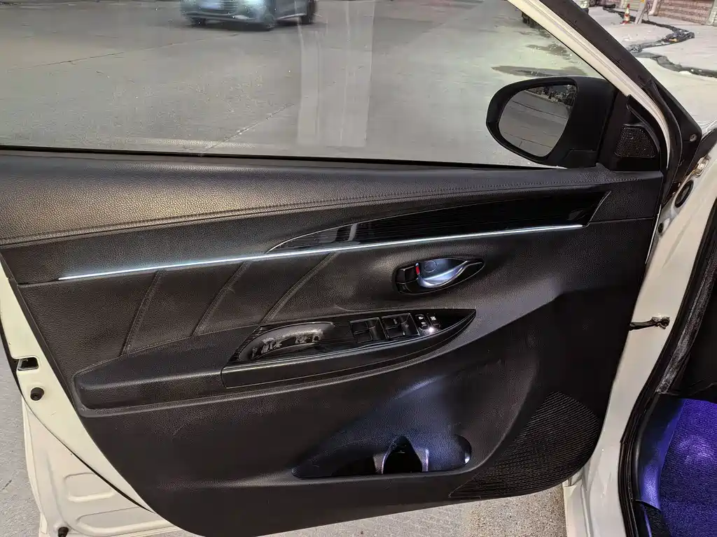 Toyota Vios — миниатюра 12