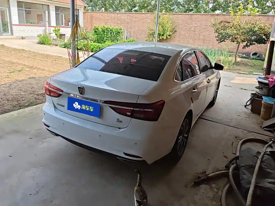 Roewe i6 Classic — миниатюра 3