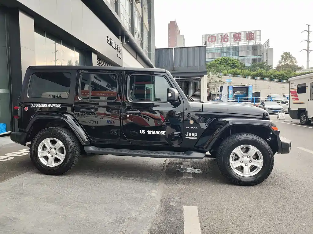Jeep Wrangler — миниатюра 14