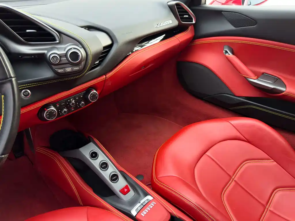 Ferrari 488 — миниатюра 24