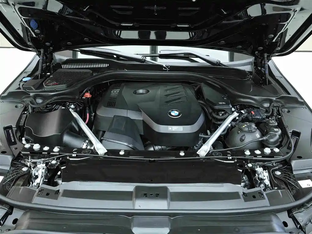 BMW 5 Series — миниатюра 20