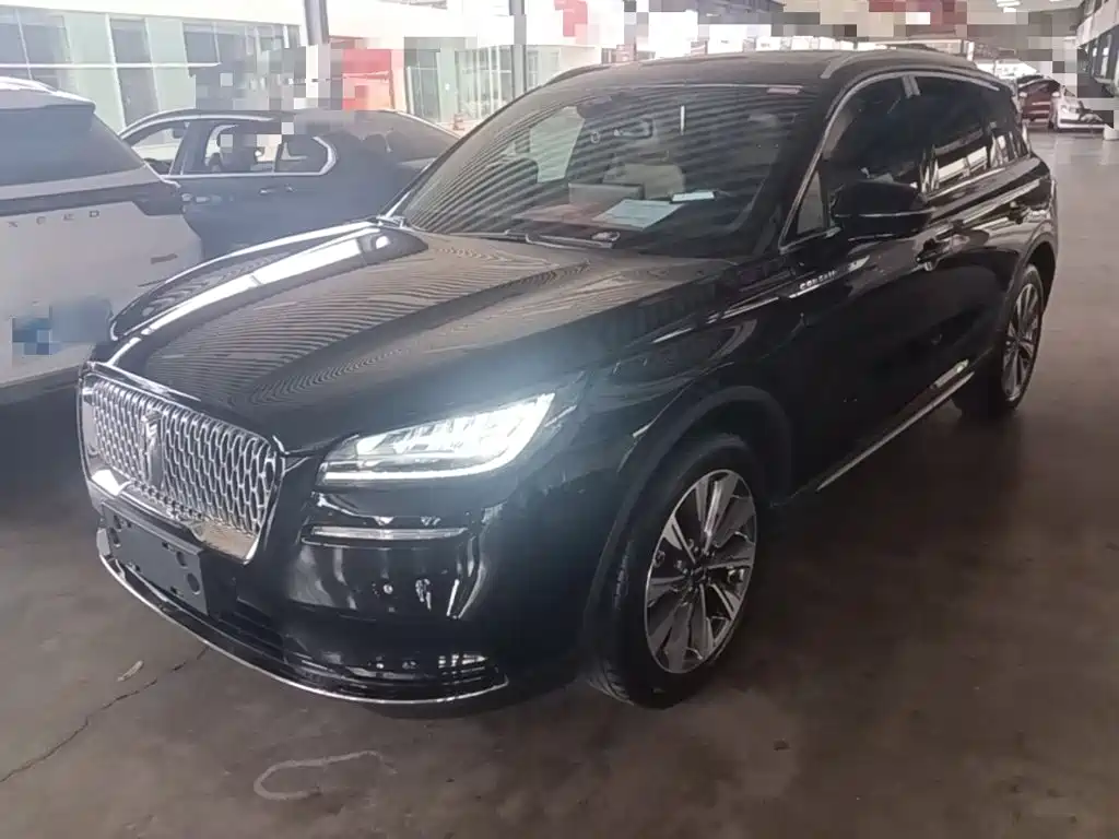 Lincoln Corsair