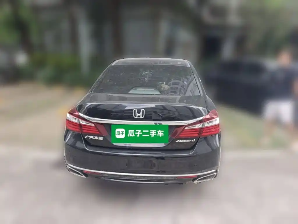 Honda Accord — миниатюра 3