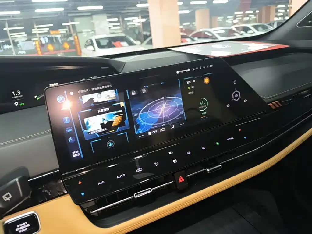 Changan UNI-K — миниатюра 13