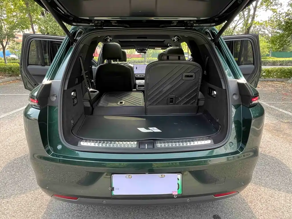 Li Auto Li L8 — миниатюра 19