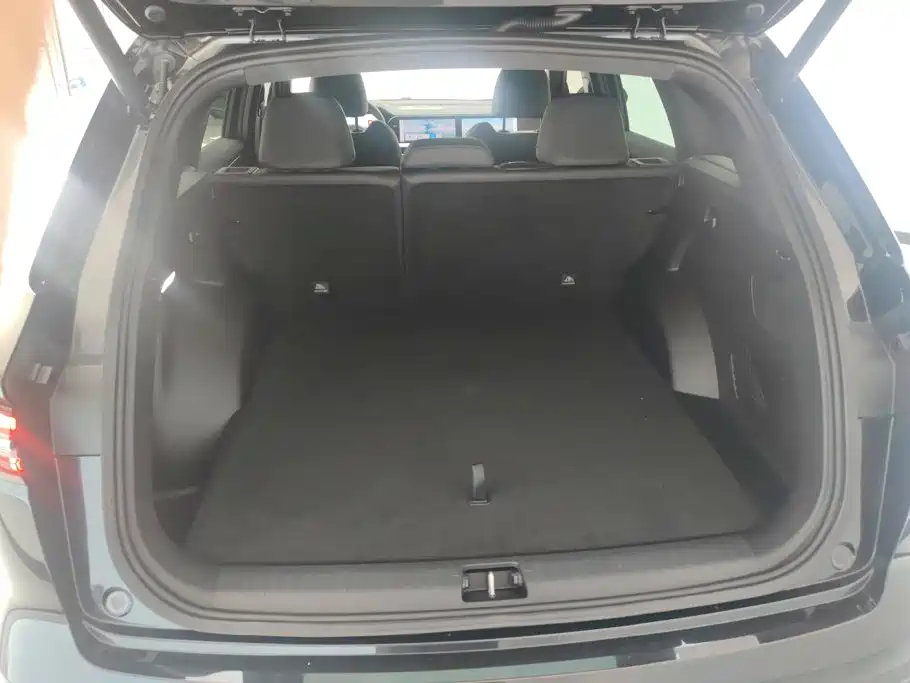 Geely Xingyue L — миниатюра 4
