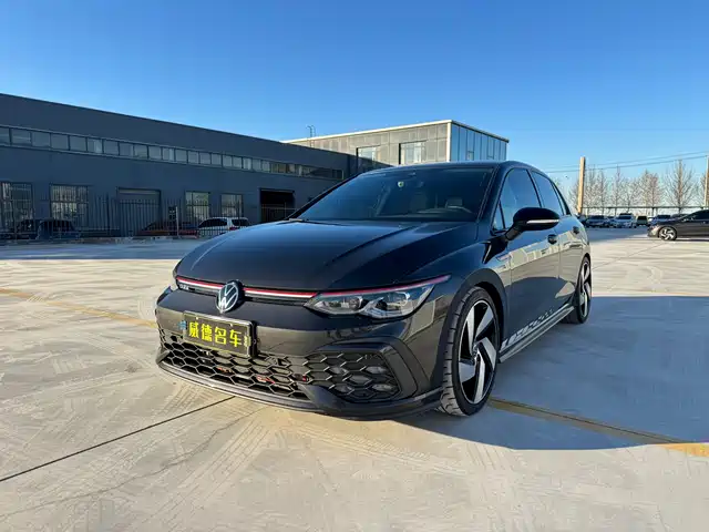 VOLKSWAGEN GOLF GTI