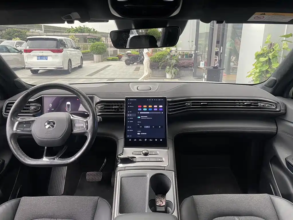 NIO EC6 — миниатюра 12