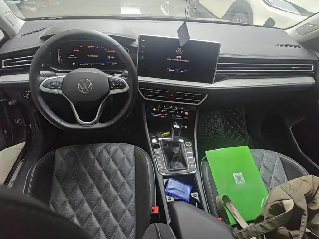 Volkswagen Sagitar — миниатюра 10
