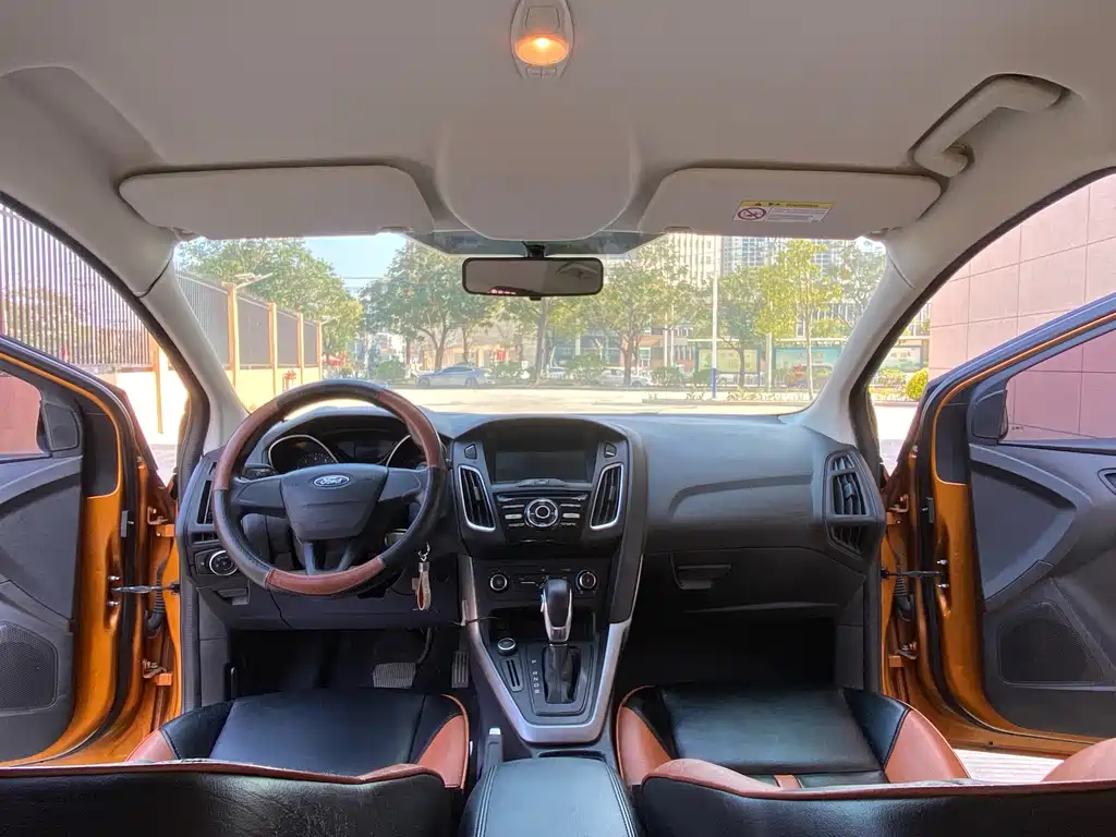 Ford Focus — миниатюра 5