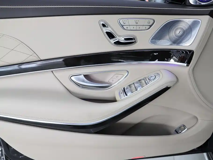 Mercedes-Benz S-Class — миниатюра 16