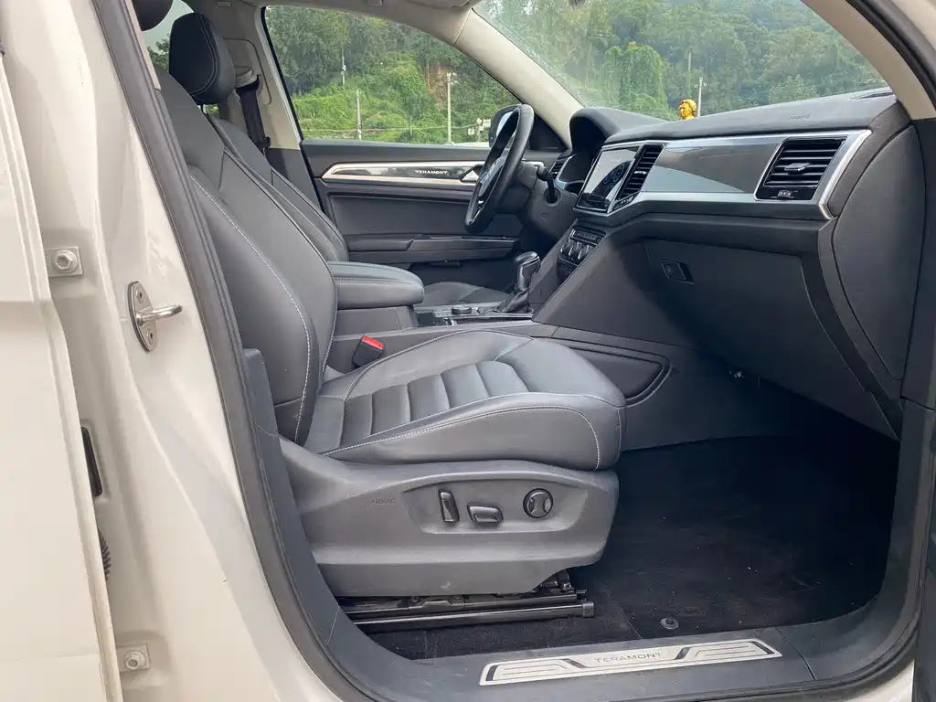 Volkswagen Teramont — миниатюра 13