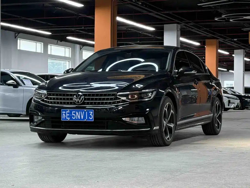 Volkswagen Magotan — миниатюра 2