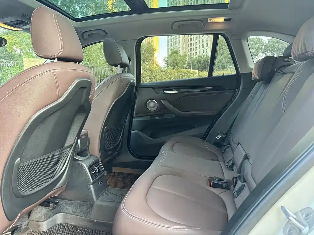 BMW X1 — миниатюра 7