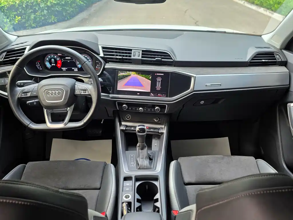 Audi Q3 — миниатюра 5