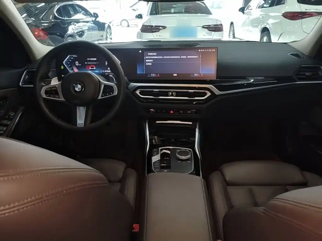 BMW 3 Series — миниатюра 10