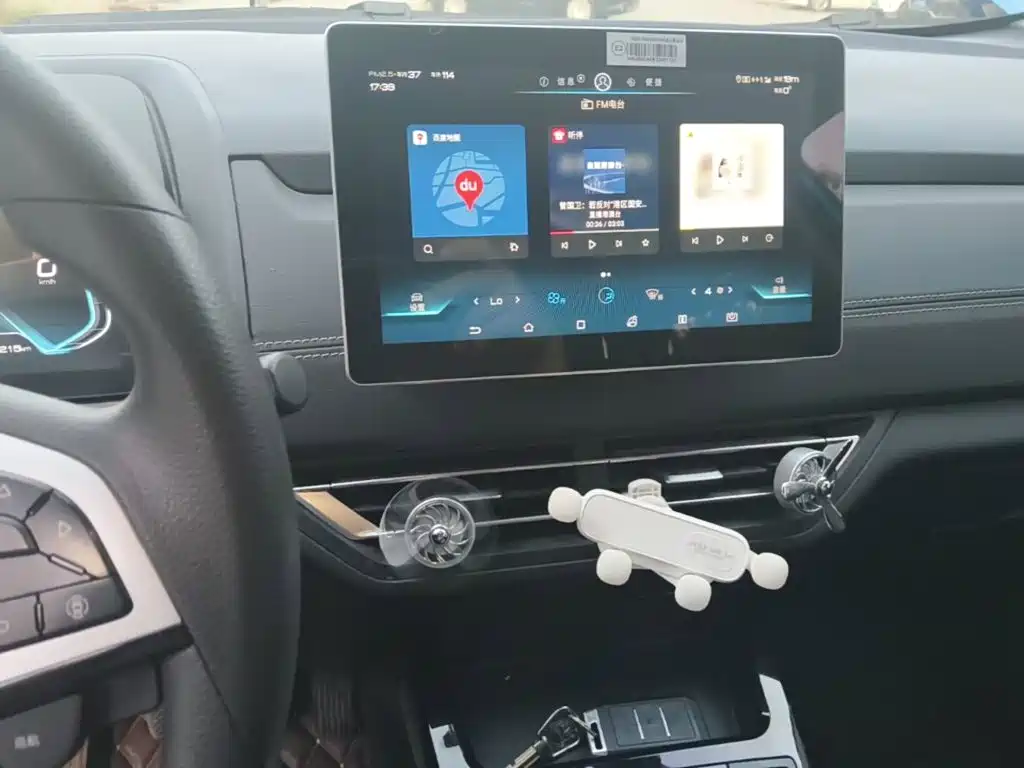 BYD Yuan EV — миниатюра 13
