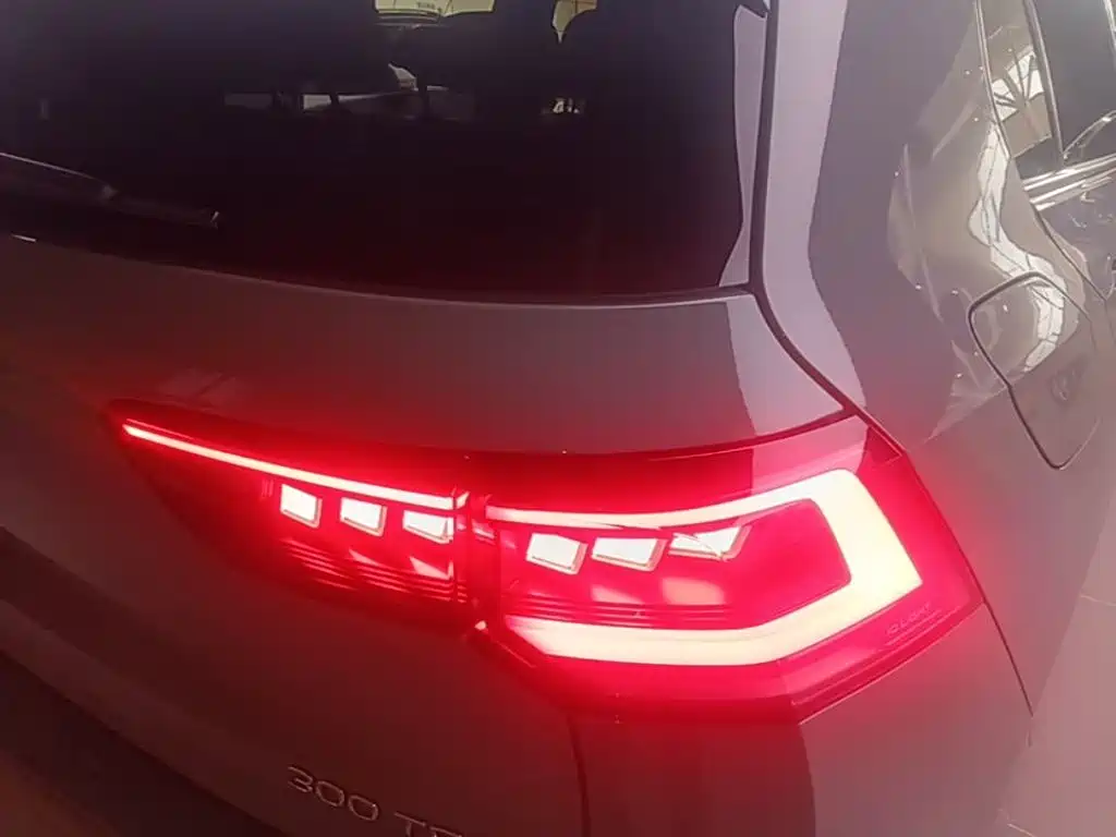 Volkswagen Golf — миниатюра 8