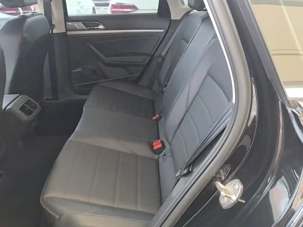 Volkswagen Lavida — миниатюра 17