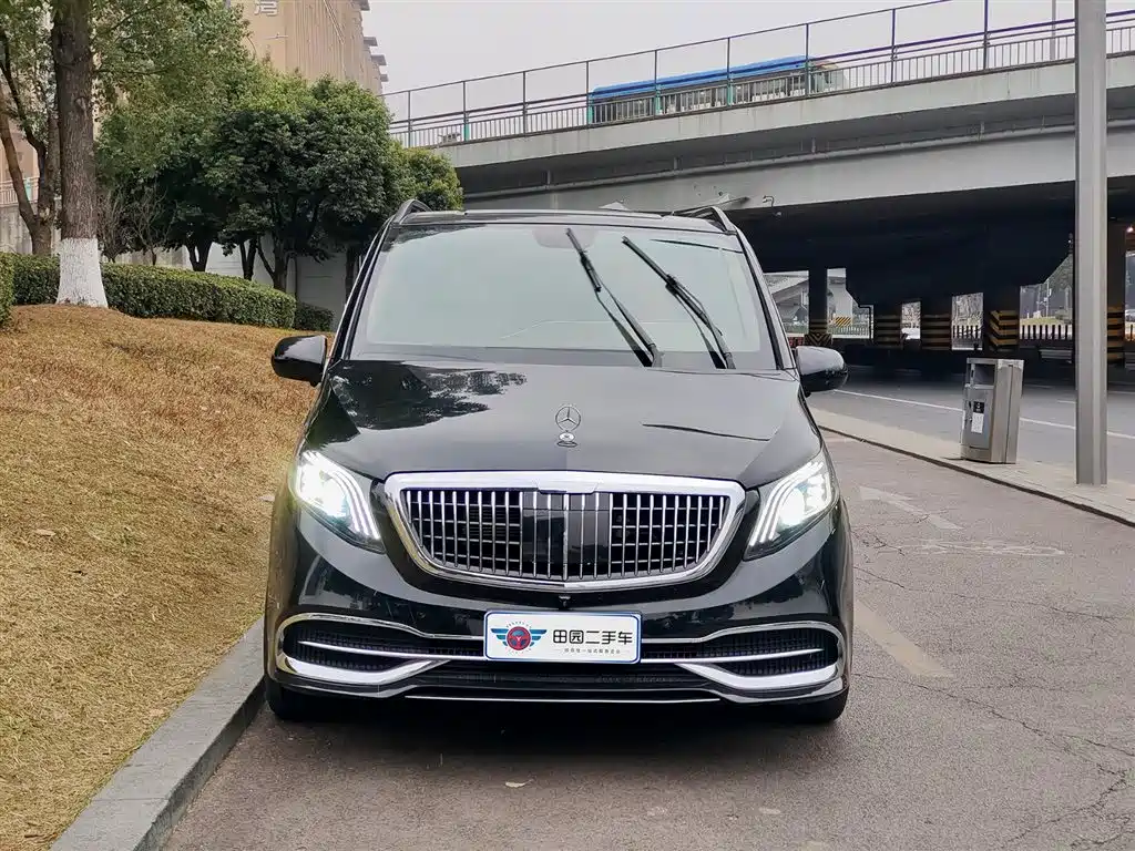 MERCEDES-BENZ VITO