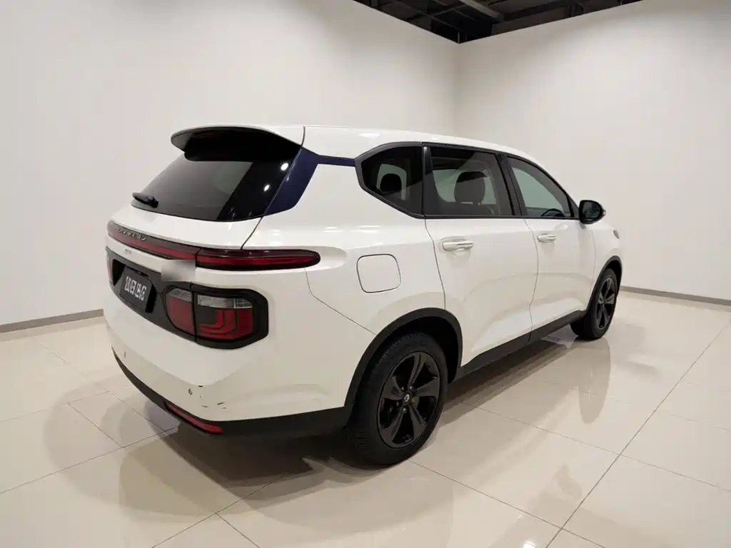 Baojun RM-5 — миниатюра 6