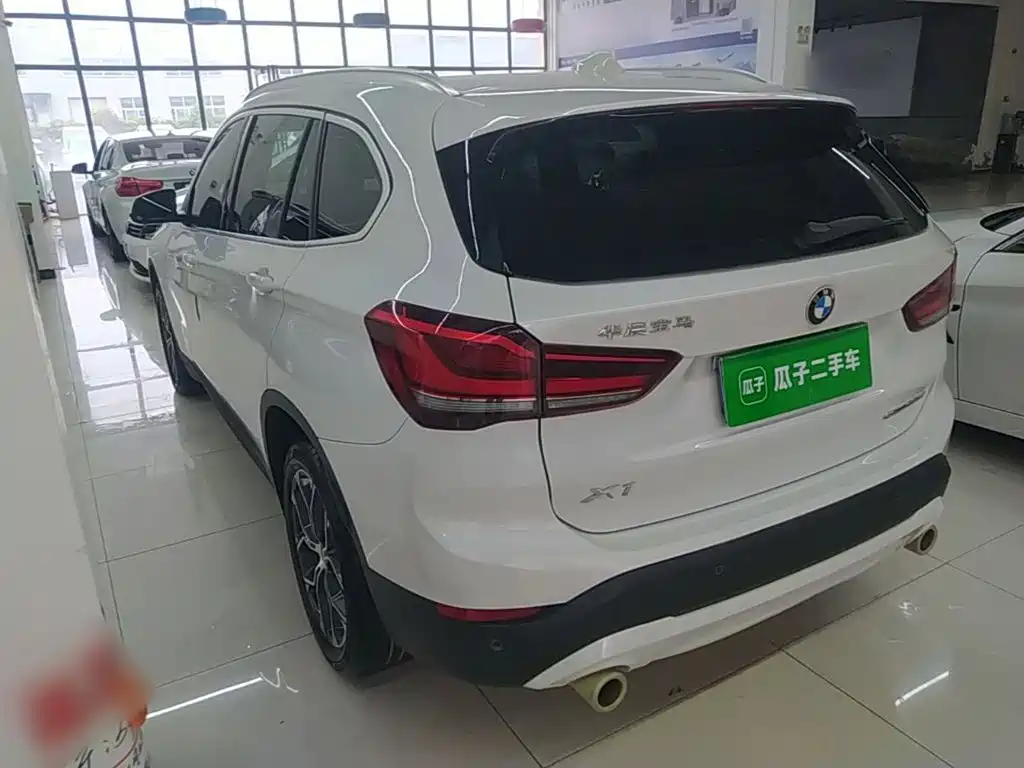 BMW X1 — миниатюра 5