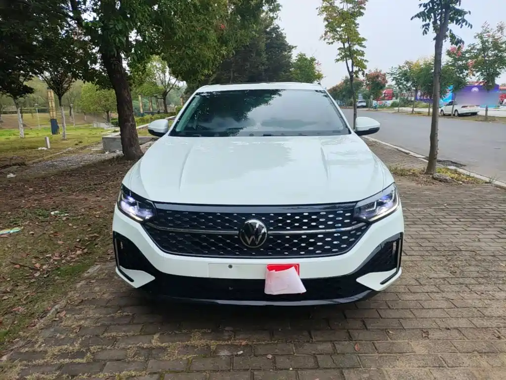 Volkswagen Lavida — миниатюра 3
