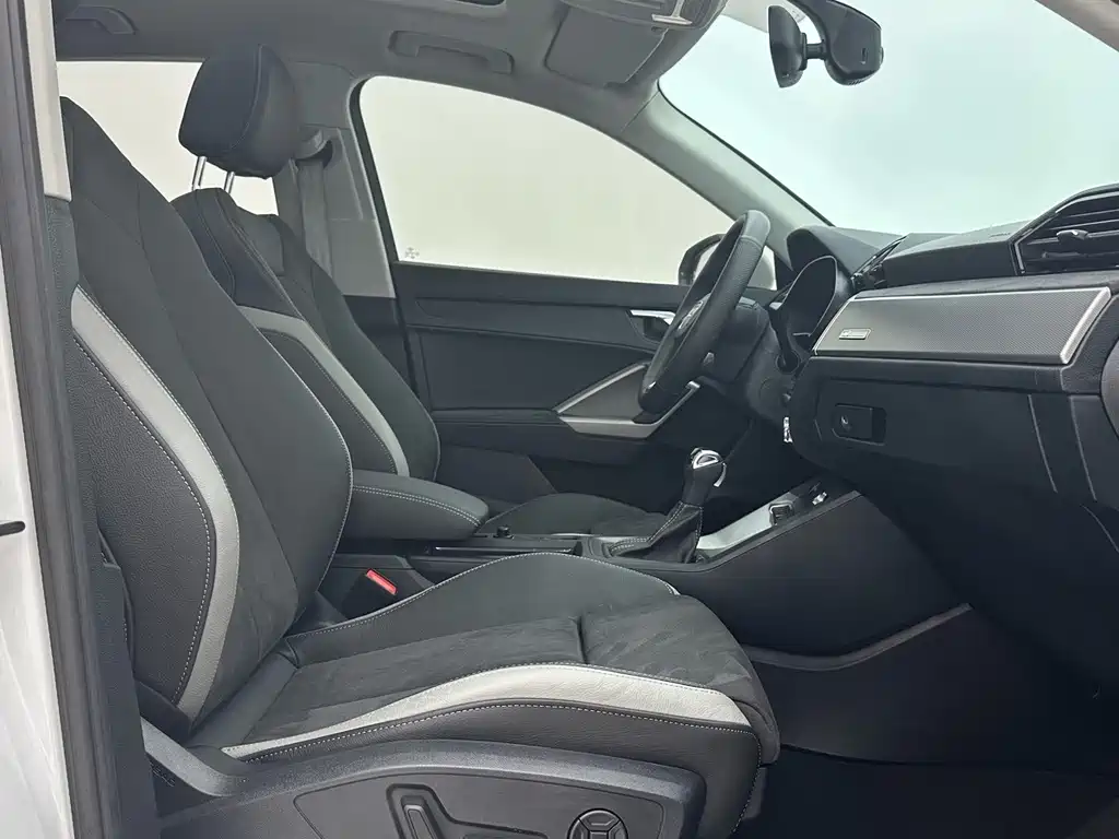 Audi Q3 — миниатюра 9