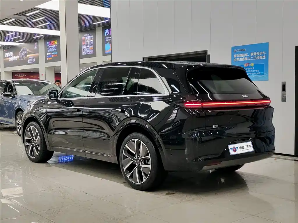 Li Auto IDEAL L6