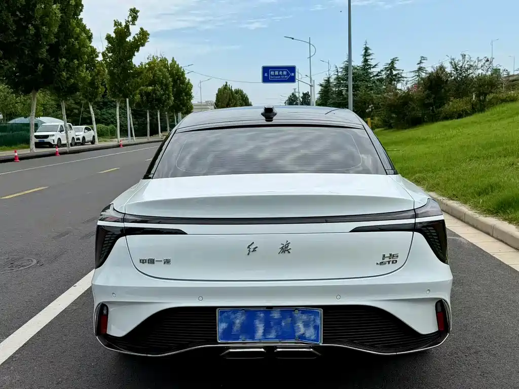Hongqi Hongqi H6 — миниатюра 8
