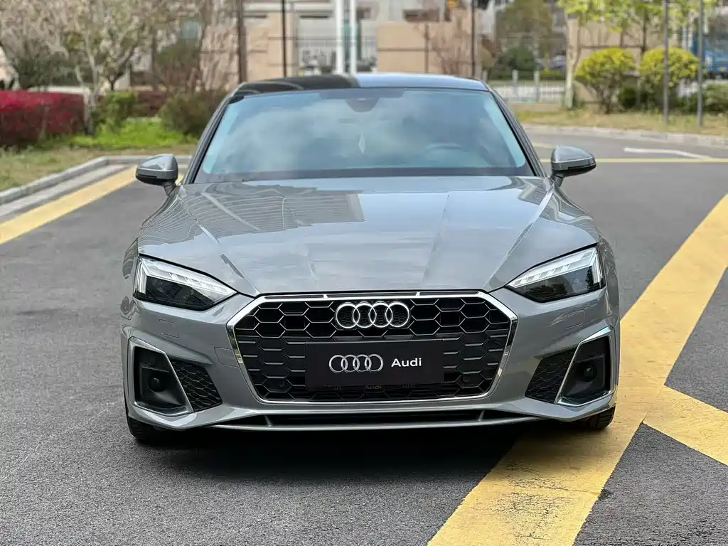 Audi A5 (Import) 2022