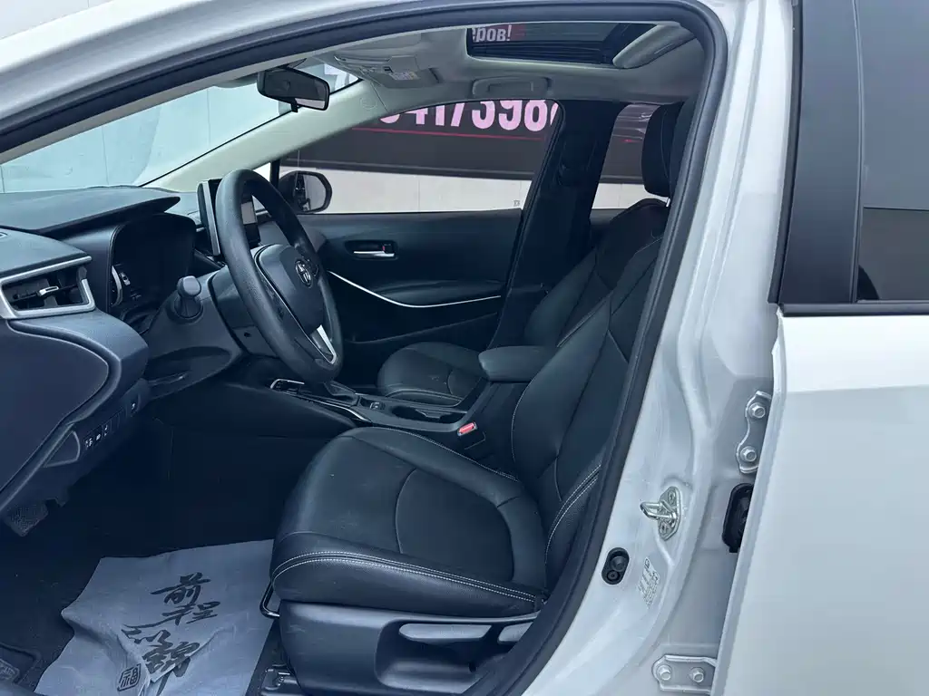 Toyota Corolla — миниатюра 4