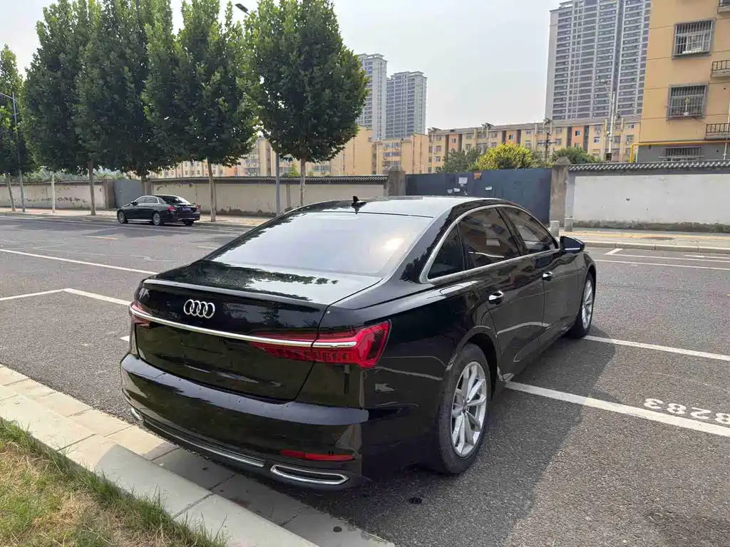 Audi A6L — миниатюра 9