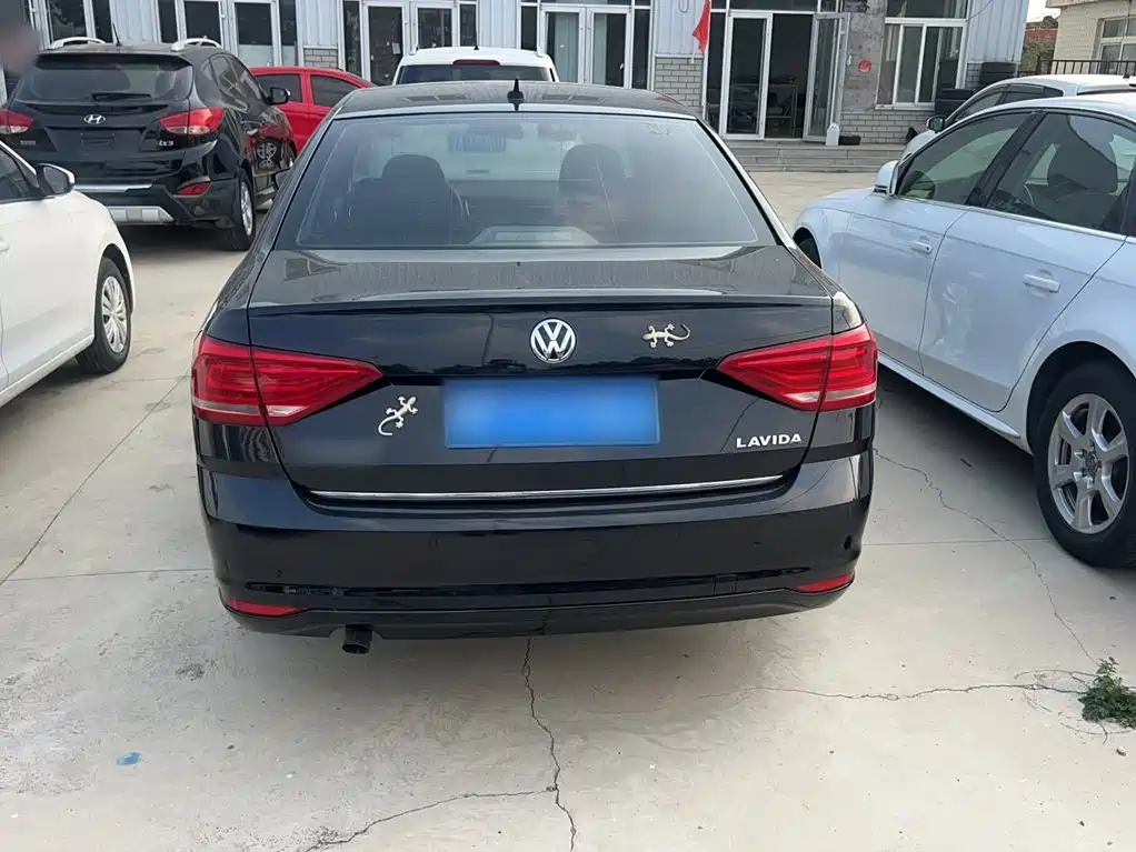 Volkswagen Lavida — миниатюра 25
