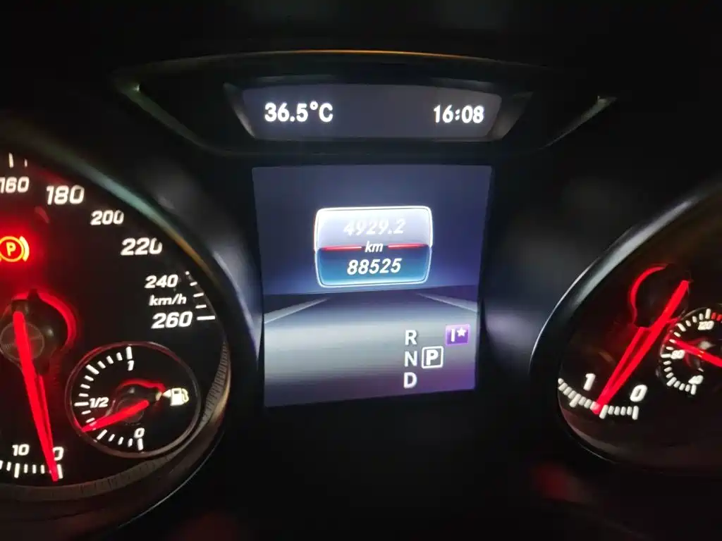 Mercedes-Benz CLA (Import) — миниатюра 5