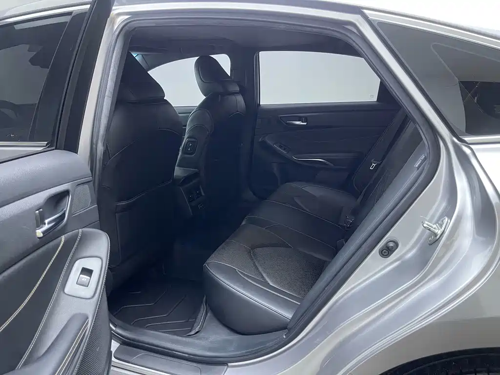 Toyota Avalon — миниатюра 14