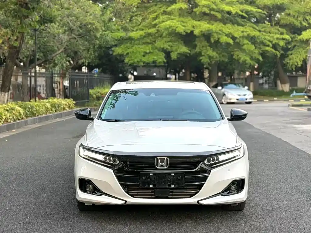 Honda Accord — миниатюра 2