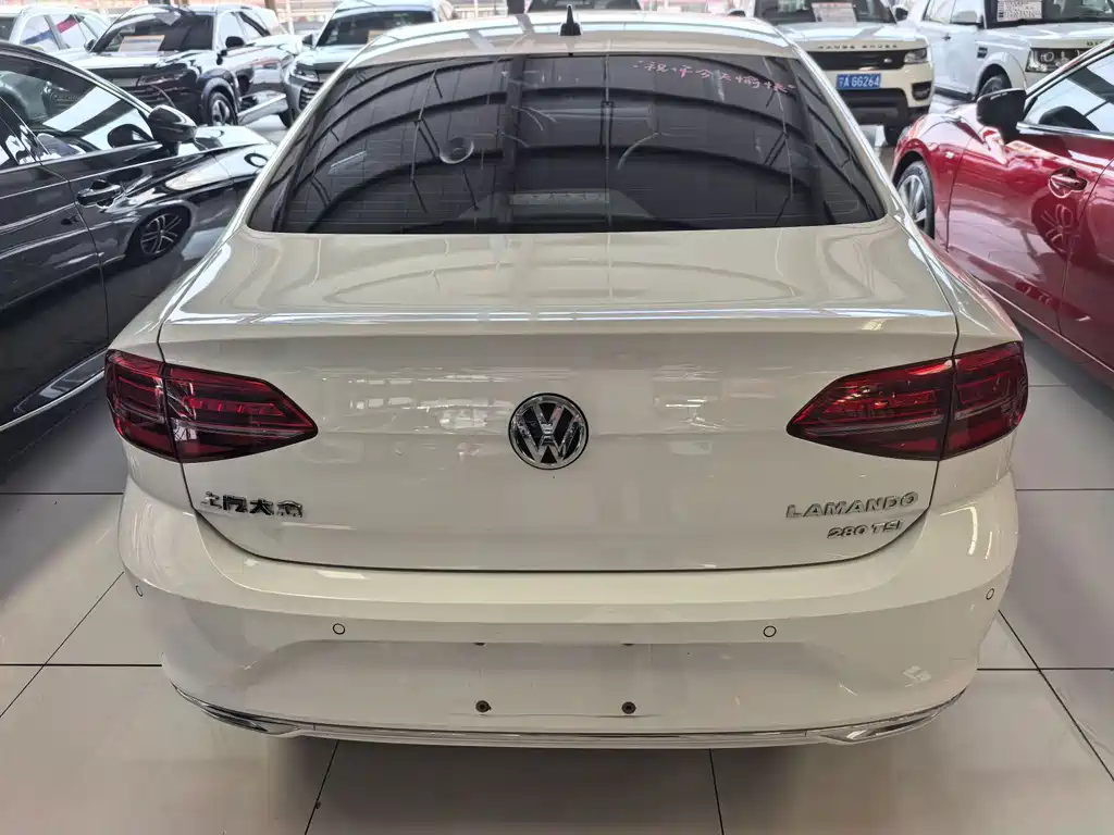Volkswagen Lamando — миниатюра 6