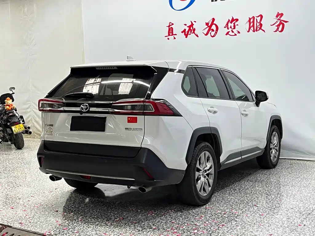 Toyota Wildlander — миниатюра 18