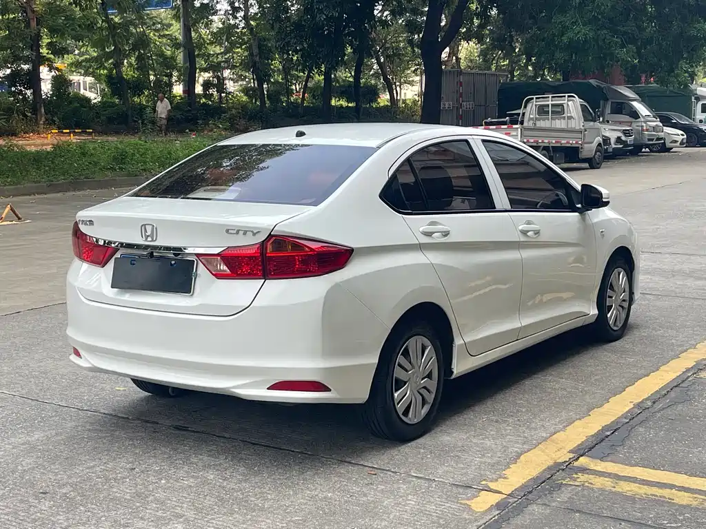 Honda City — миниатюра 11