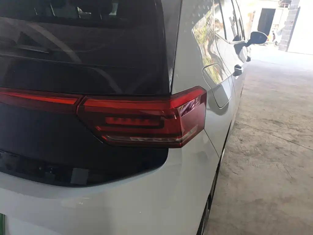 Volkswagen ID.3 — миниатюра 8