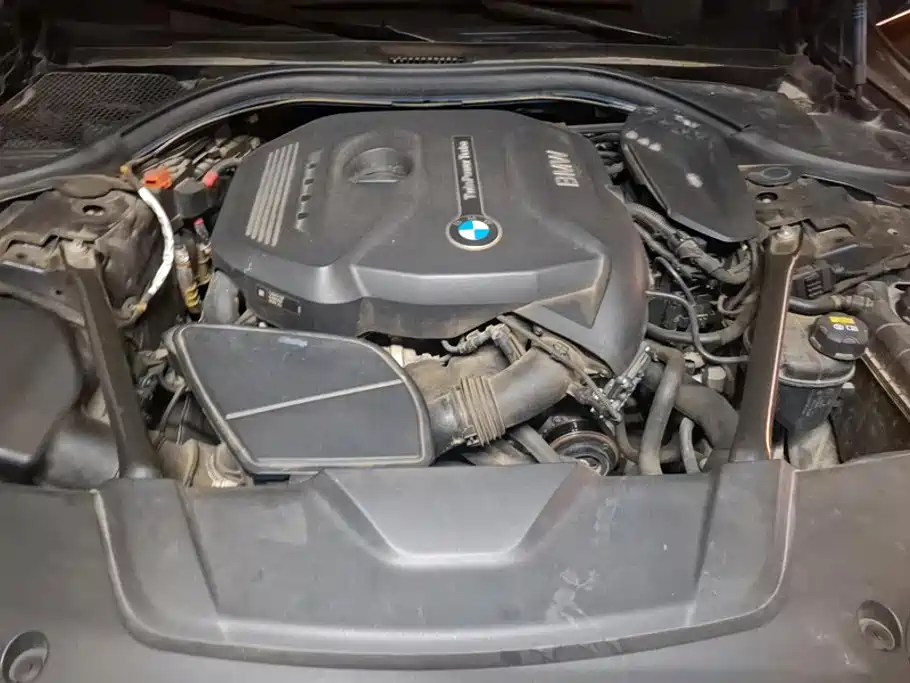 BMW 7 Series — миниатюра 10