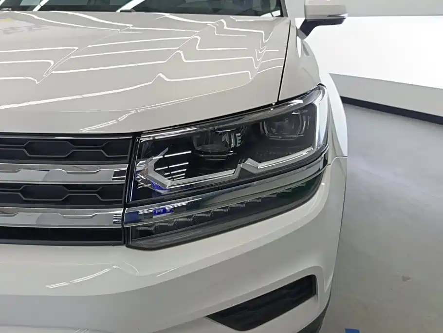 Volkswagen Tharu — миниатюра 5
