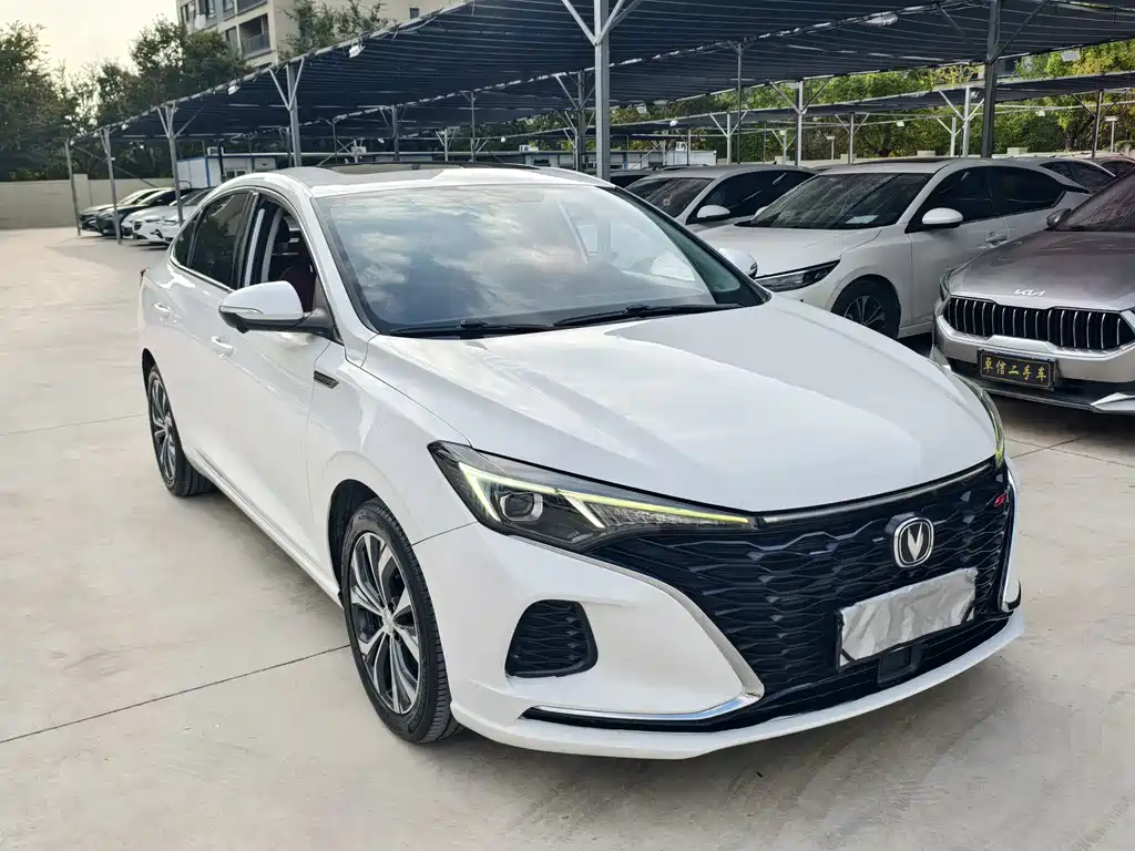Changan Eado — миниатюра 3