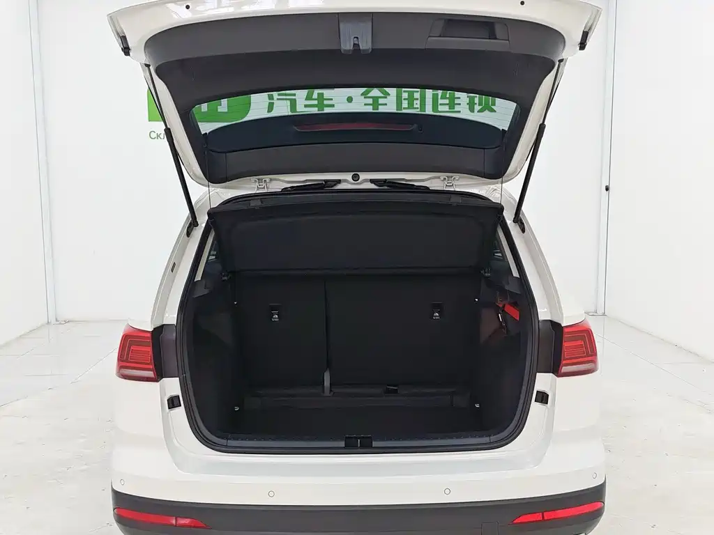 Volkswagen Tharu — миниатюра 15