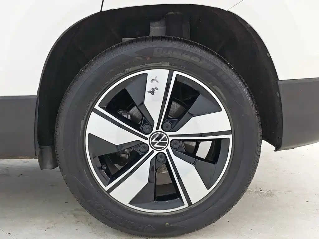 Volkswagen Tharu — миниатюра 17