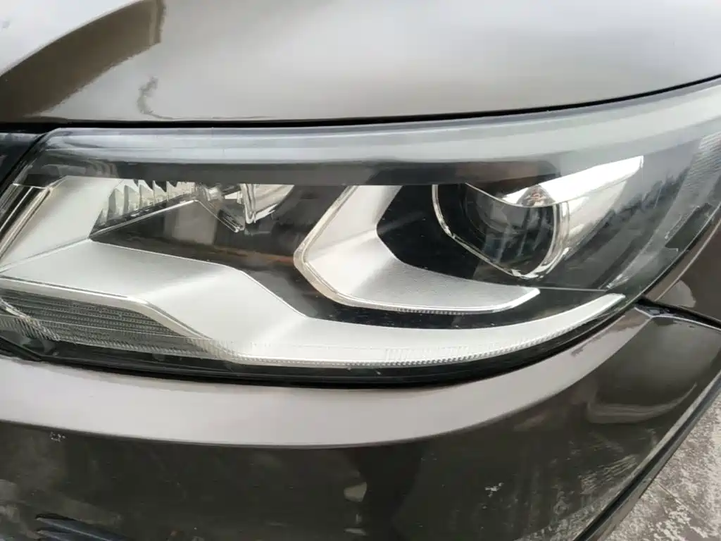 Volkswagen Tiguan — миниатюра 24
