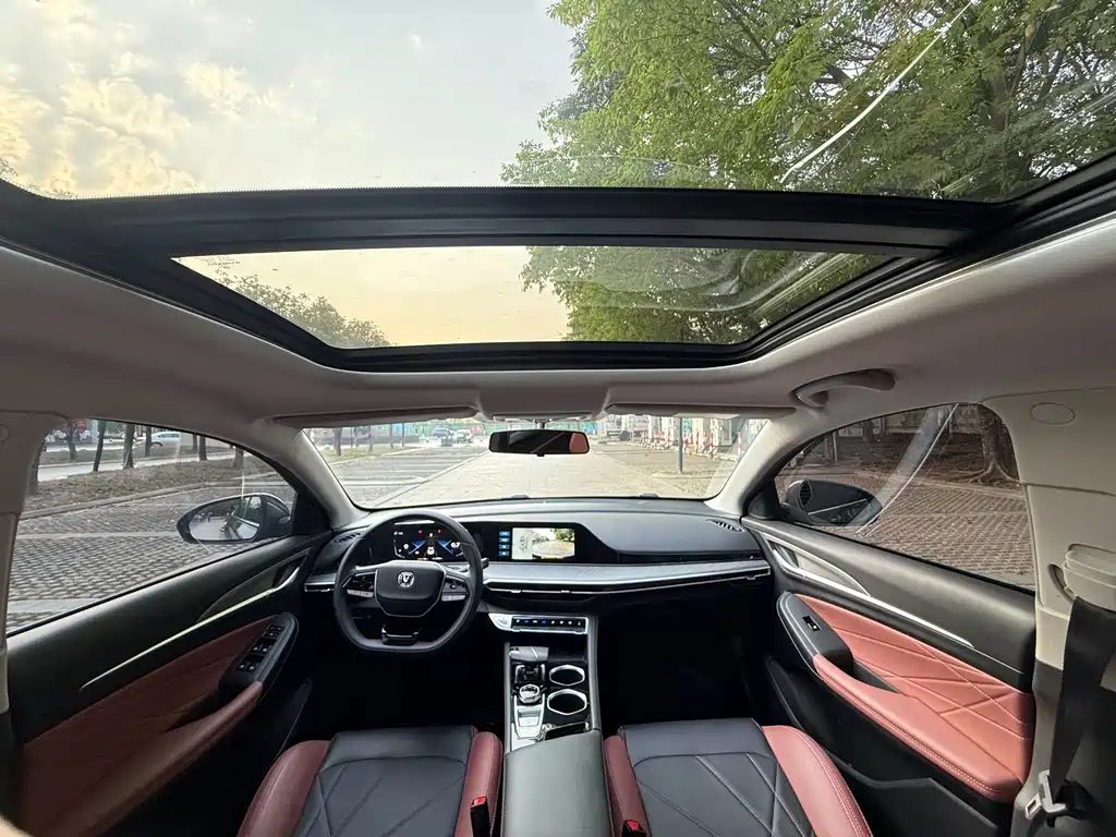 Changan Eado — миниатюра 7