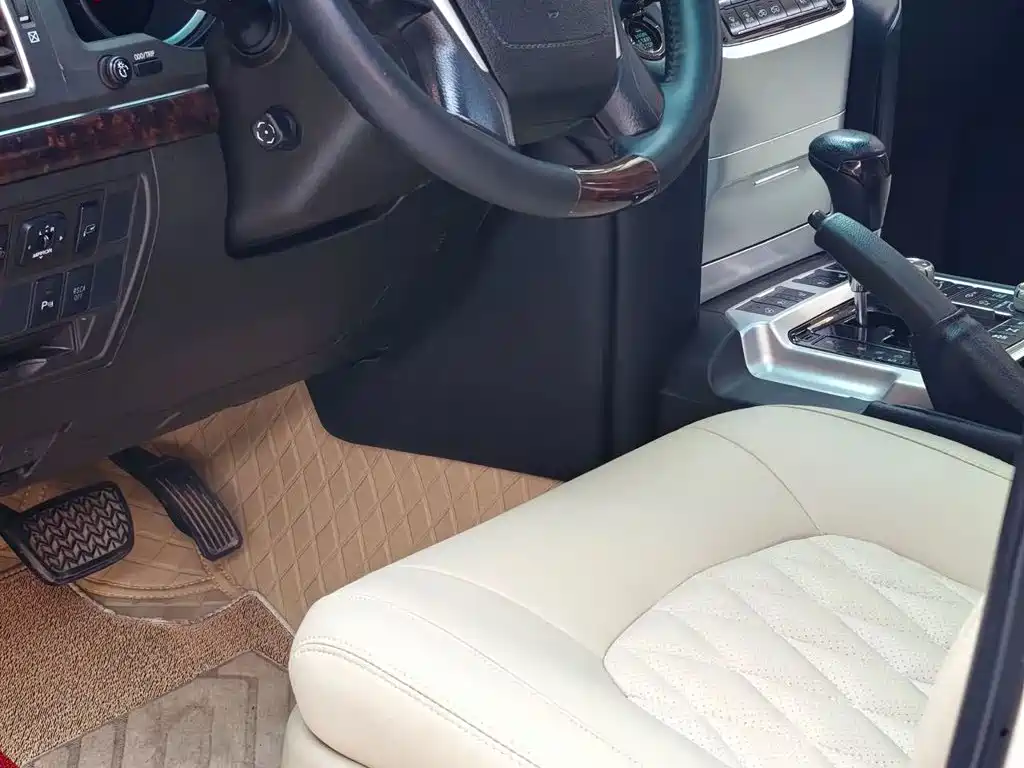 Toyota Land Cruiser — миниатюра 5